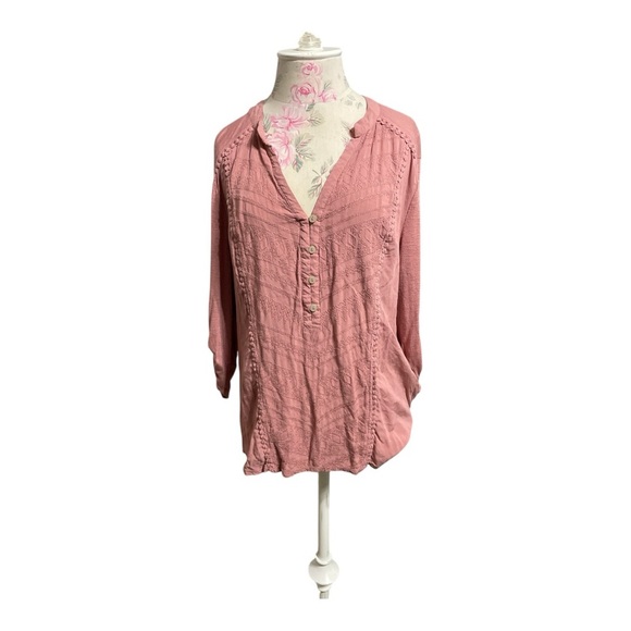 Democracy Tops - Democracy XL 3/4 Sleeve Blouse